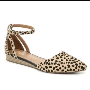 Crown Vintage Evalinda Flats